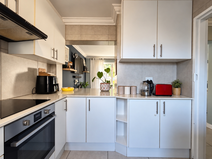 3 Bedroom Property for Sale in Wynberg Western Cape